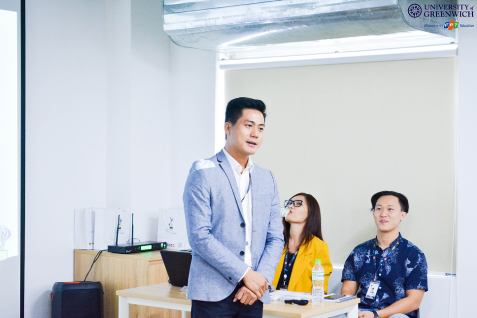 Hai đại diện chia sẻ về bí kíp học cùng trải nghiệm giúp các bạn sinh viên gây ấn tượng với nhà tuyển dụng và các cơ hội làm việc cho sinh viên tại Tập đoàn Việt Thái Quốc Tế
