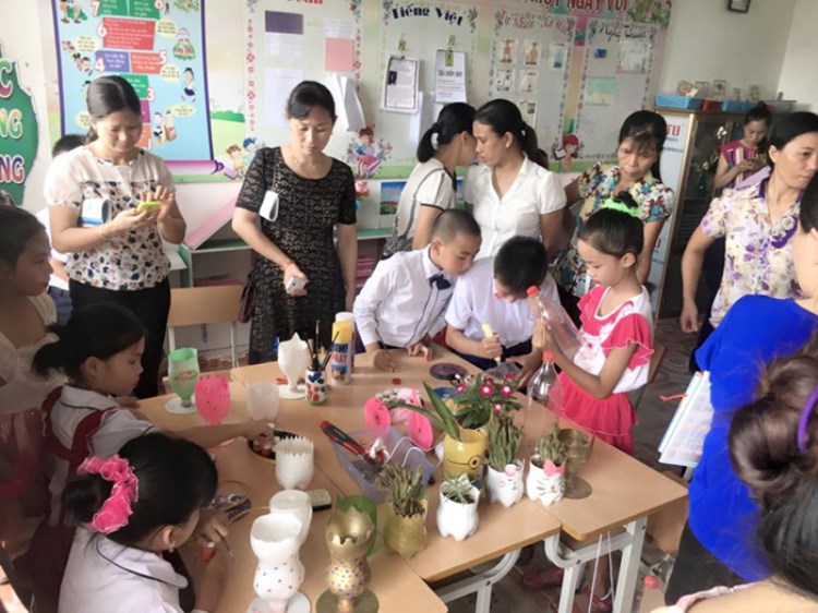 Lớp học STEM tại trường tiểu học Nam Tiến (Nam Định).