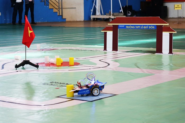 Sản phẩm STEM của học sinh được giới thiệu trong chuyên đề “Robot thông minh du lịch đất Cảng”.
