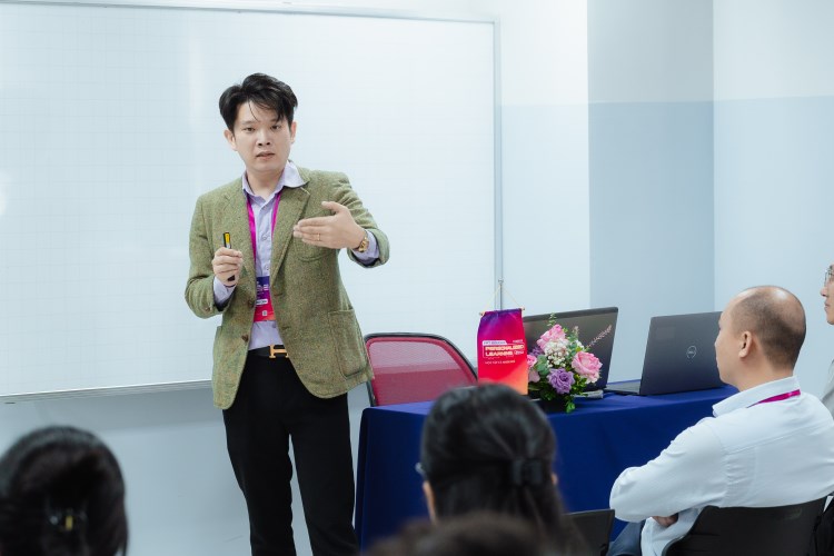 Nhieu-de-tai-huu-ich-tai-FPT-Educamp-2025-4