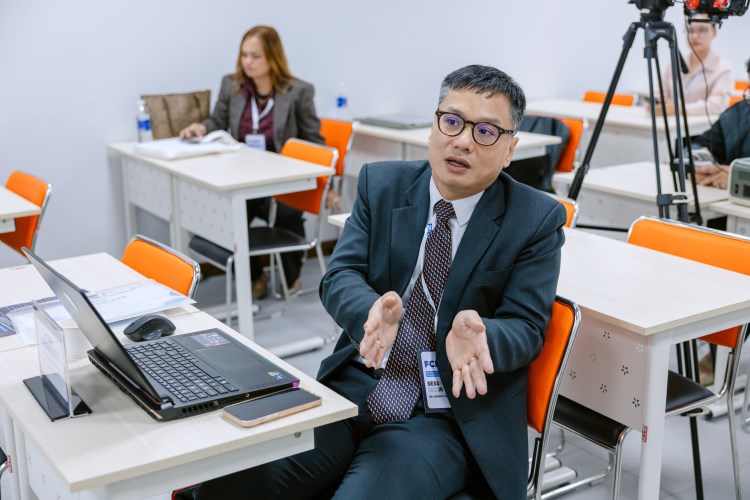 Nghien-cuu-ve-dich-vu-goi-xe-dien-tai-Hoi-thao-FCBEM-2025-2