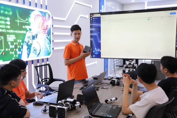 TCBC SV FPT tham gia ho tro CDS tai Quang Ninh_anh 6