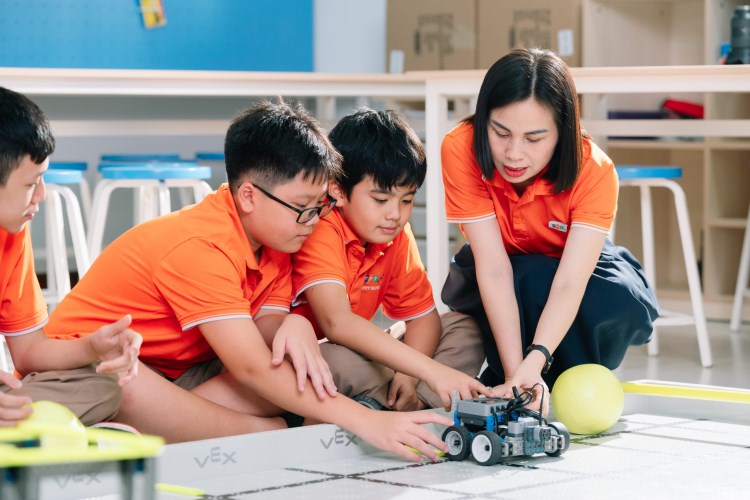 Khoi-dong-FPT-Educamp-2026-2