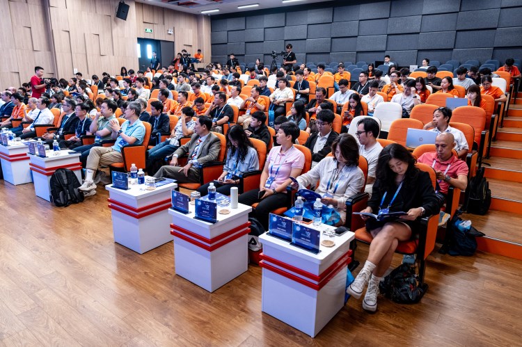 APWeb-WAIM-2026-Conference-FPT-University-5