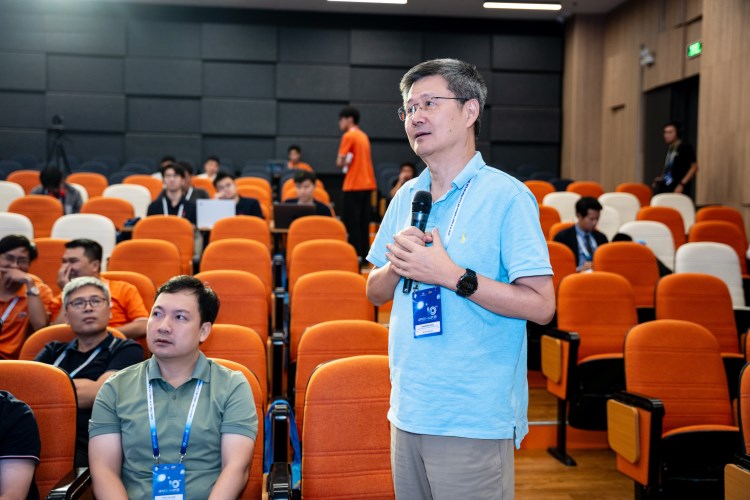 Prof-Hai-Jin-APWeb-WAIM-2026-3