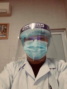 Tâm sự của nữ cán bộ FPT Edu có chồng là bác sỹ tuyến đầu chống Covid-19