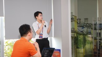 Tính mới trong các nghiên cứu về Học sâu và Kiến trúc song song và phân tán được chia sẻ tại MEDES 2025
