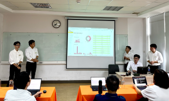 Sinh viên Trường ĐH FPT phát triển website “Nuôi Em”, tiếp sức học sinh vùng cao đến trường
