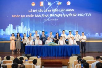 Trường Đại học FPT công bố bổ sung chương trình đào tạo lực lượng dự bị chiến lược thực thi Nghị quyết 57/NQ-TW